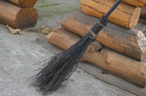 Black witch's broom Witch's broom Little Altar Broom 35 inch Mini Witch Wizar - Picture 5 of 10