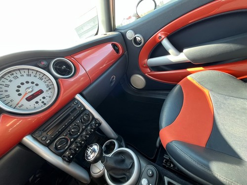 MINI Cooper Cabrio "Pepper" Sonderedition – Youngtimer! Der Sommer kann kommen! - Bild 12 von 19