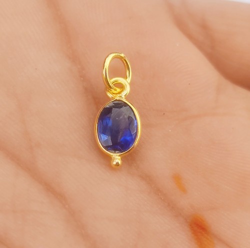 Natural Kyanite Charm - Solid 18K Yellow Gold Handmade Jewelry Pendant'SLC0048" - Picture 5 of 5