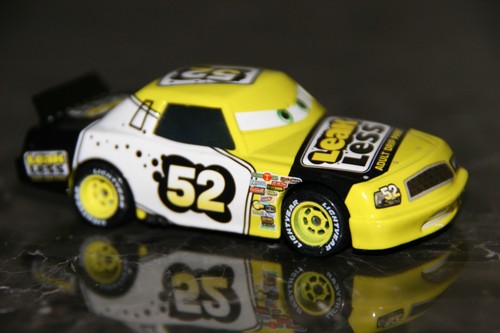 DISNEY PIXAR AUTOS ""CLAUDE SCRUGGS A.K.A...LECK WENIGER"", NEU IM PAKET, VERSAND WW - Bild 2 von 3