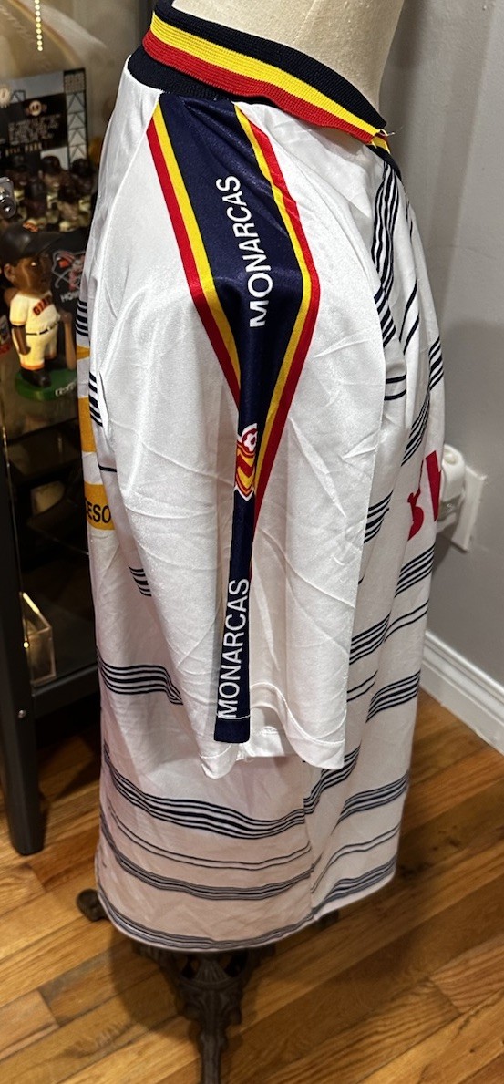 Vintage Monarcas Morelia Men’s Away Soccer Gavir Jersey Adult 44