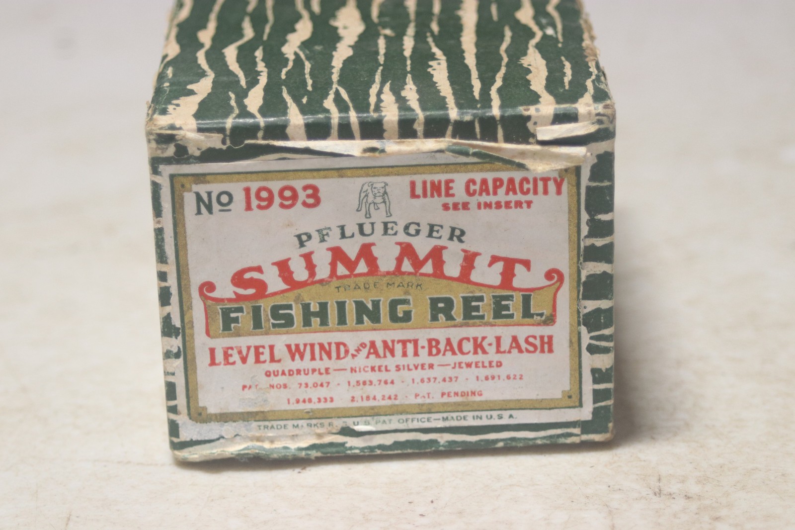 Vintage Pflueger Summit No.1993 Casting Reel in Box
