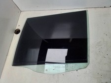 Porte arrière et accessoires BMW 2000