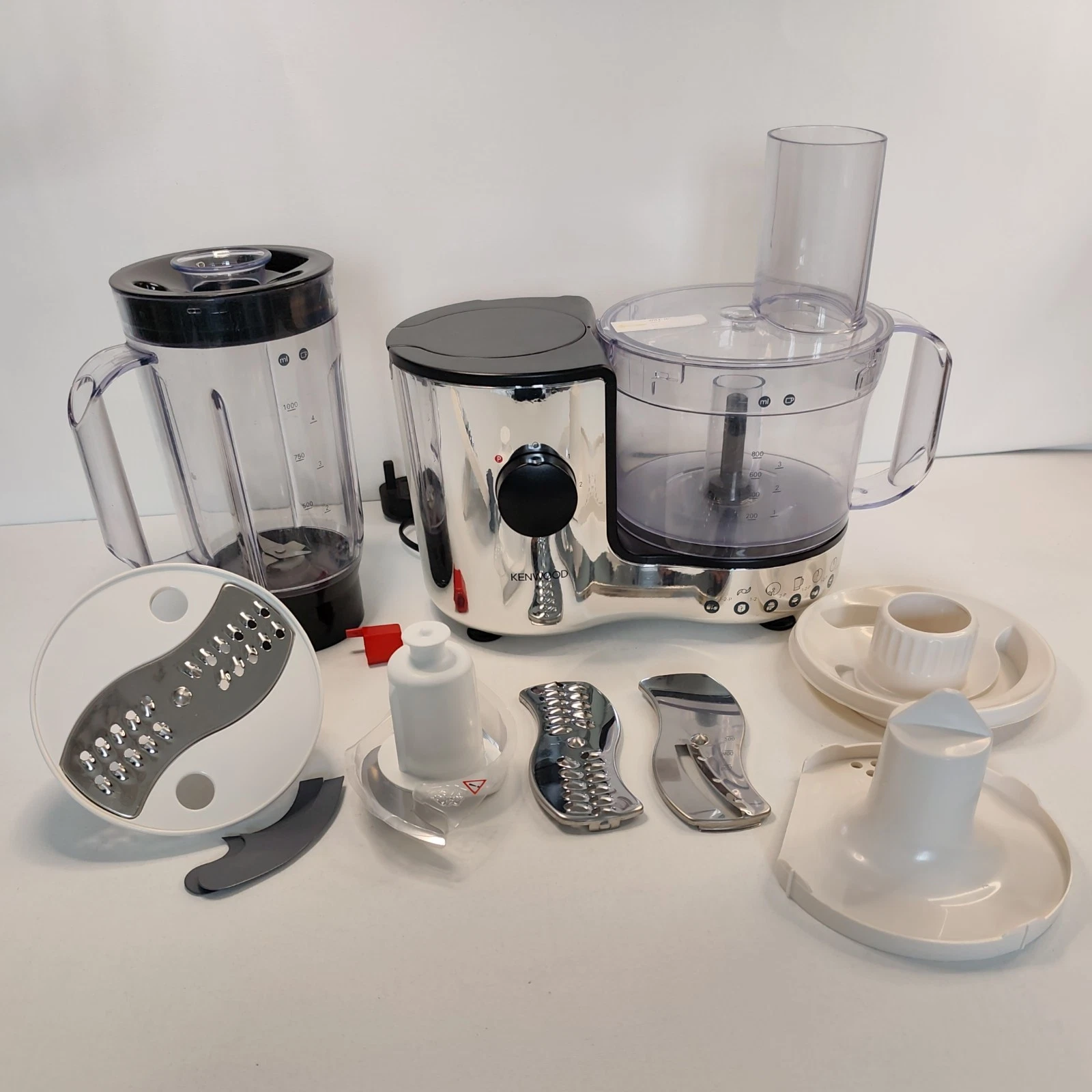 Kenwood FP190 Series Food Processor & Blender with Attachments Silver
Opens in a new window or tab