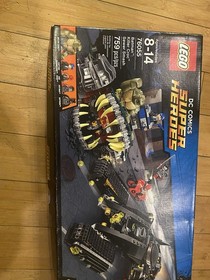 LEGO DC: Batman: Killer Croc Sewer Smash (76055) SEALED, Dent In Box NEW