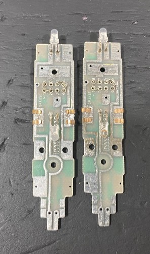 Lote de 2 - Placas listas Kato 37630 DCC - Se pueden utilizar en CUALQUIER motor HO | Condition: Used