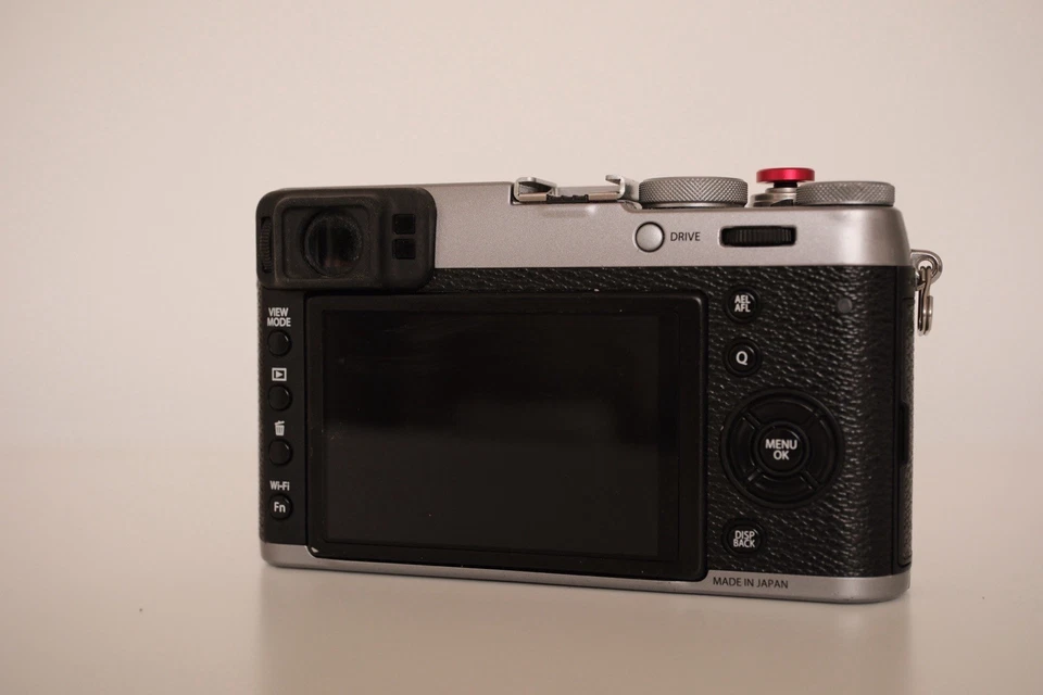 Fujifilm X100T X Series Digital Camera - SC 3500 - image 4 of 4