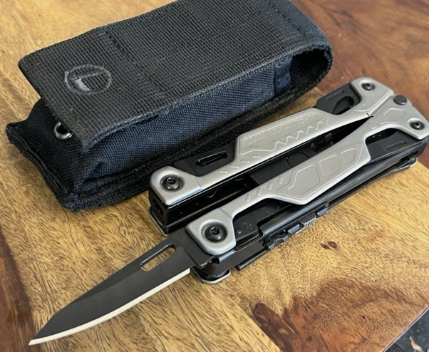 770 Leatherman OHT Silver and Black + Collectible One Hand Tool FREE POST
