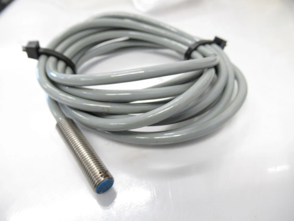 150-386 Festo Proximity Sensor 10-30vdc 200ma around 265cm long Open Box - Image 2 of 4