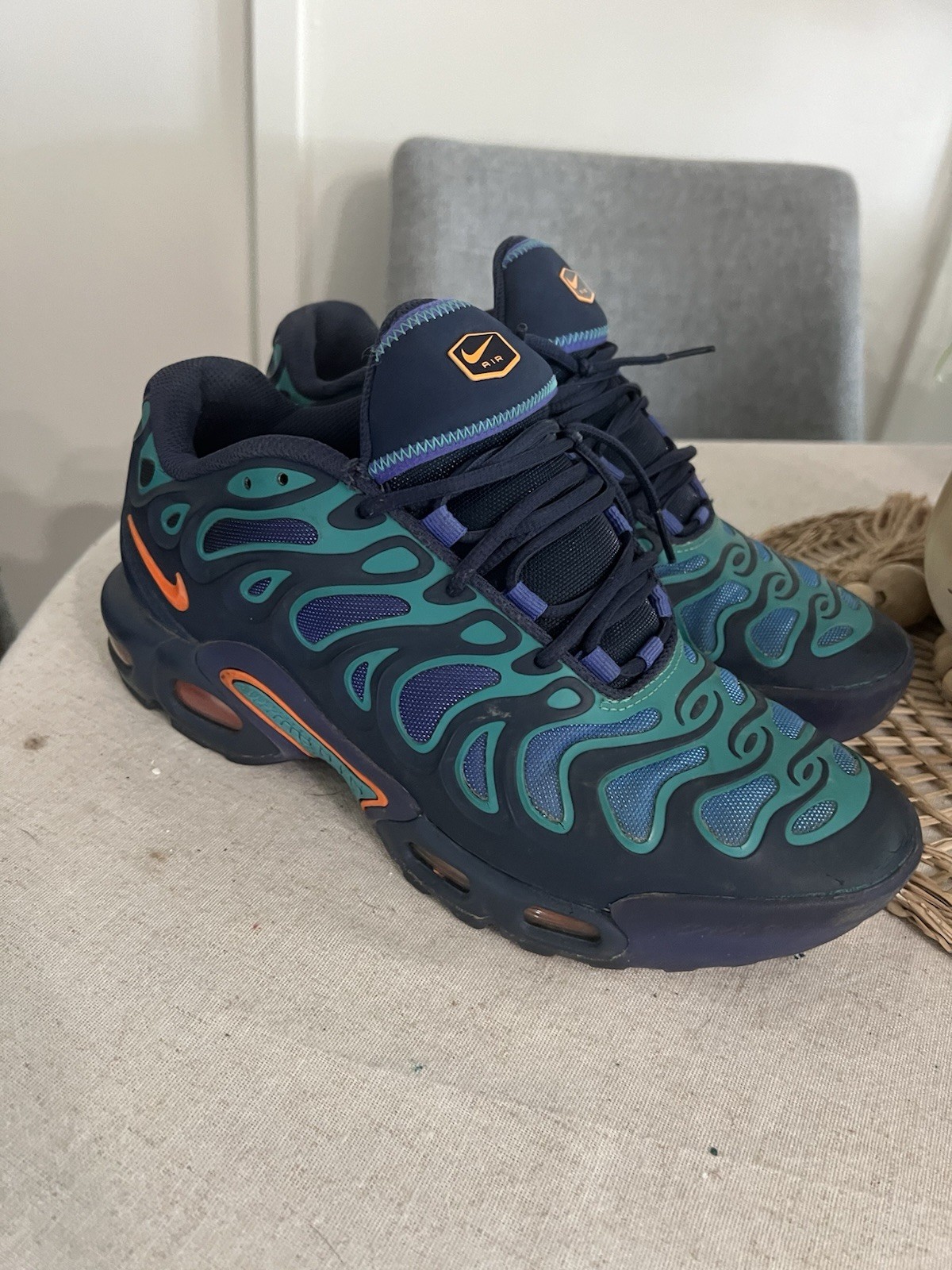SAOLA Nike Air Max Plus Drift Midnight Navy FD4290 400 Uomo Taglia 7 Teal Arancione