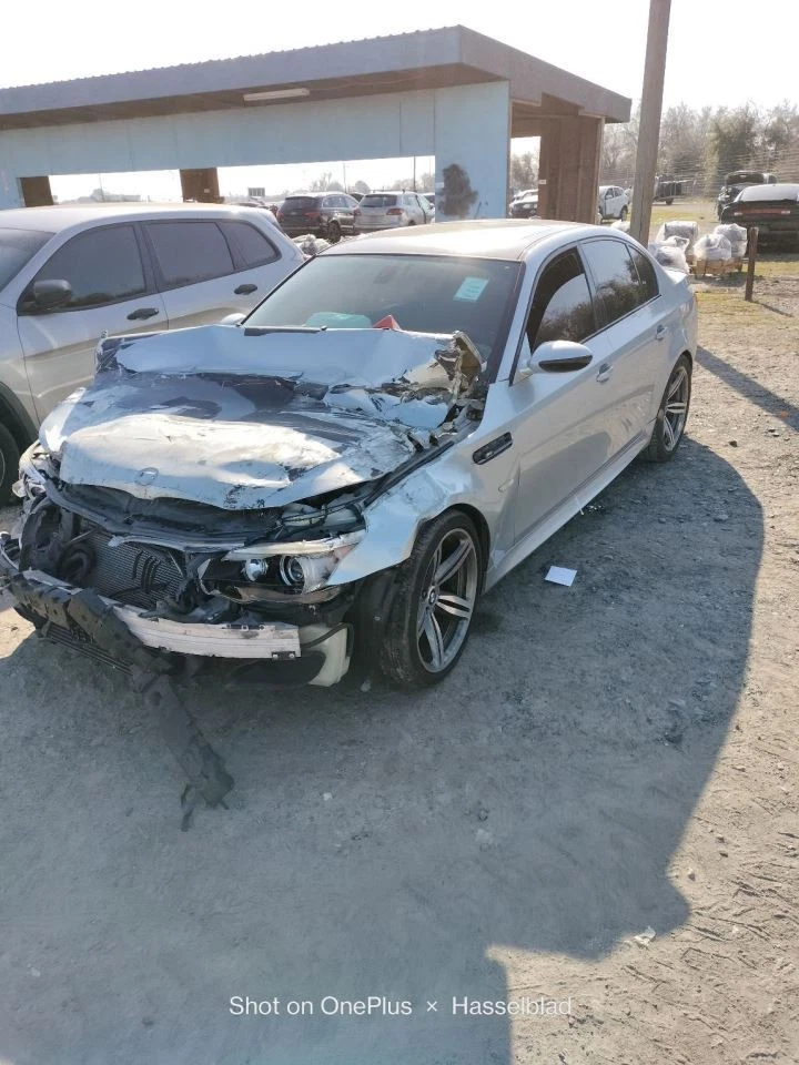 SLV RIGHT FRONT DOOR ASSEMBLY 2006-2010 BMW M5 Foto 2 de 4