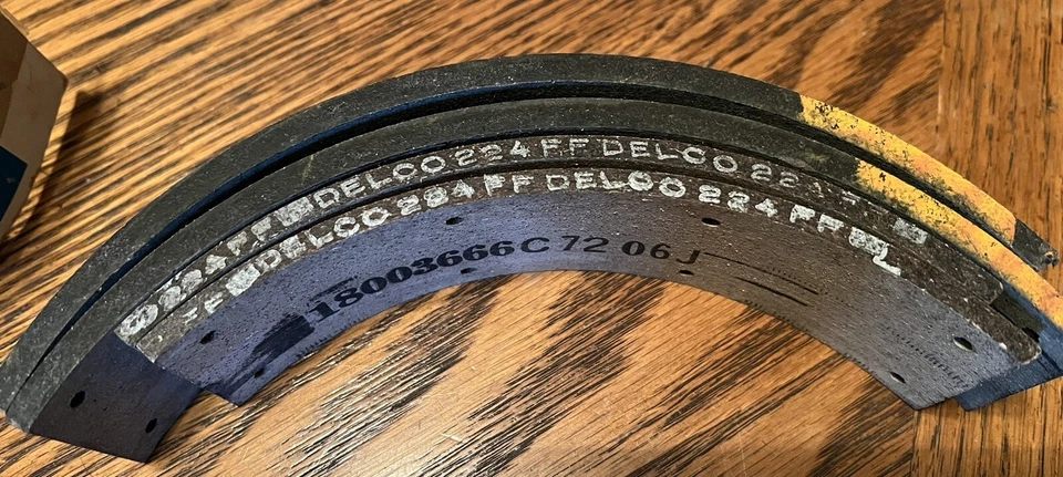 Nuevo de Lote Antiguo 1978 1979 Chevrolet Camaro Pontiac Firebird Kit de Forro de Freno Trasero 18003770 Foto 4 de 4