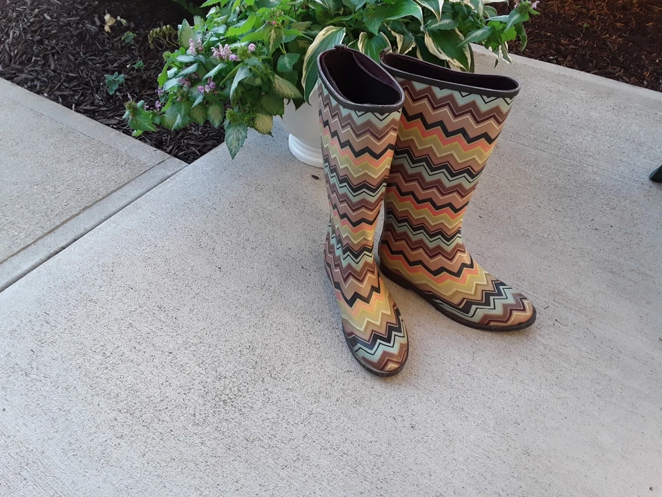 Botas de lluvia MISSONI x Target clásicas Chevron Zig Zag para mujer 8 edición limitada  Foto 2 de 4