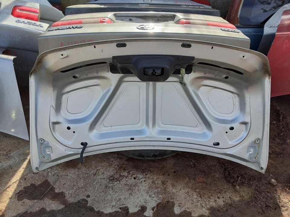 2001 - 2006 DODGE STRATUS TRUNK HATCH TAILGATE W/O SPOILER OEM - 170-01867 - Image 3 of 4