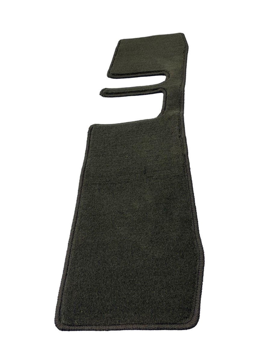 Carpet Floor Mat Set, Seat - Mitsubishi (MZ315144
