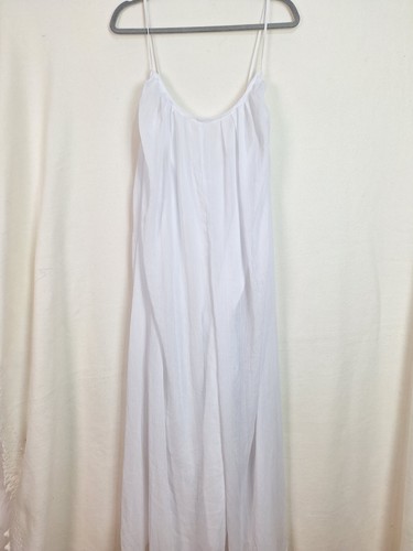 Shein Womens Size Medium White Jumpsuit Loose Fit Sleeveless