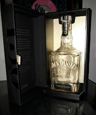 Bouteille vide , coffret JACK DANIEL'S 150th Anniversary limited Edition . Rare.