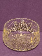 Lead crystal serving bowl, deep, tapered, with scalloped rim and diamond pattern
