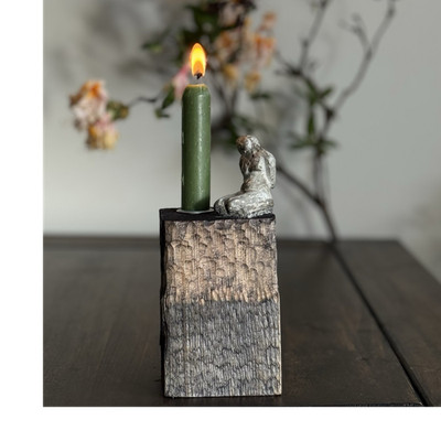 Kerzenständer «Ruheform» Handarbeit. Beton, Holz