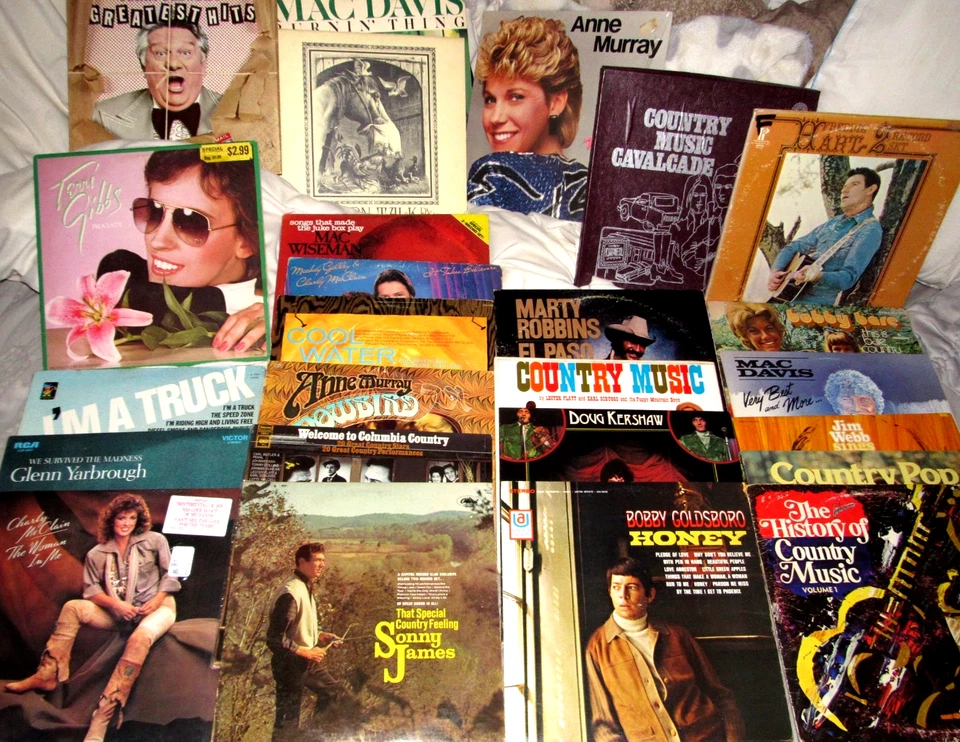 Country LP Lot/Anne Murray/Mac Davis/Atkins/Cash/Hank Williams/Bare/George Jones - Image 2 of 4