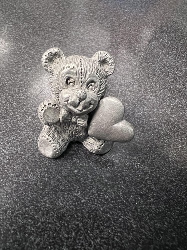 Vintage 1982 Spooniques Pewter Teddy Bear Heart Figurine Valentine Decor