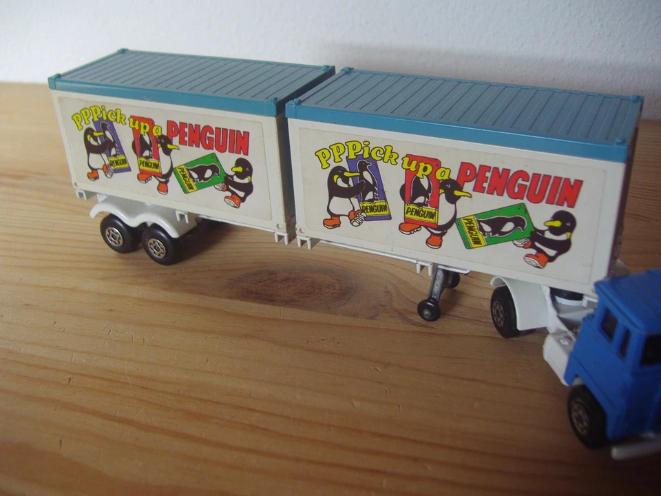 Matchbox Super Kings K 17 Scammell Container Truck "Pick up a Penguin",  selten - Bild 3 von 4