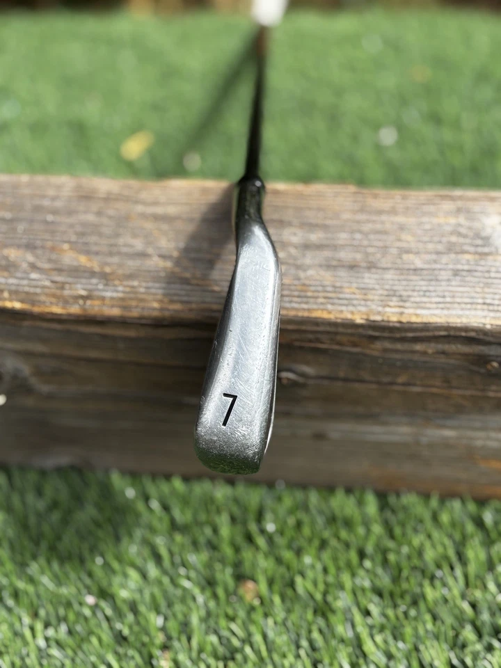 Nike VR-S Covert 2.0 Single 7 Hierro Grafito Varilla Damas Flex Derecha *Limpio* Foto 3 de 4