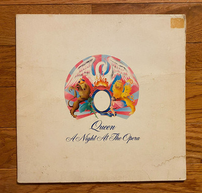 Queen - A Night at the Opera LP Elektra 7E-1053 1975 Pressing Bohemian Rhapsody