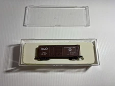 Con-Cor 1758 N Scale 40’ Plug Slide  Door Boxcar Baltimore & Ohio #450127 Brown