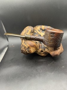 Beautiful GBD Collector grade Jameson’s, London Made 9567 LARGE Saddle Pot Poker