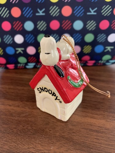 Vintage Snoopy Dog House Ceramic Christmas Ornament Korea L03 - 第 1/11 張圖片