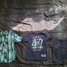 Boys xs 4/5 3pc set shorts and 2 shirts