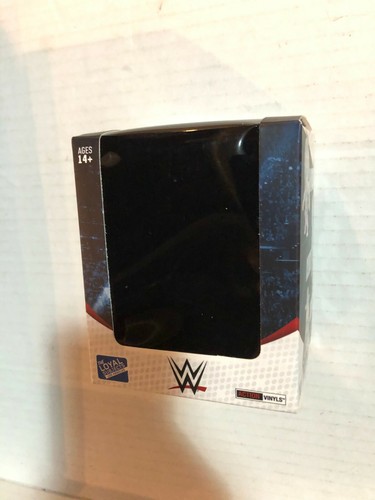 Figura de vinilo de acción WWE Wrestling AJ Styles The Loyal Subjects - Imagen 2 de 2