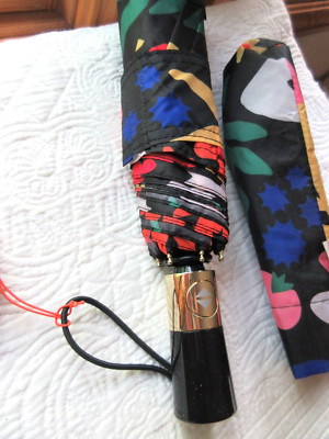 BAN.DO RAIN OR SHINE UMBRELLA COMPACT PUSH BUTTON FESTIVE FLORAL 38'' DIAMETER