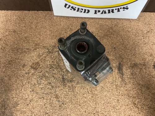 Hyster 306103 Steer Orbital Pump Good Used Condition For H50XL - Picture 2 of 2