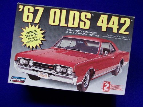 Lindberg '67 Olds 442 W-30 1/25 Scale No. 72171 Opened Complete 1997 U.S.A.