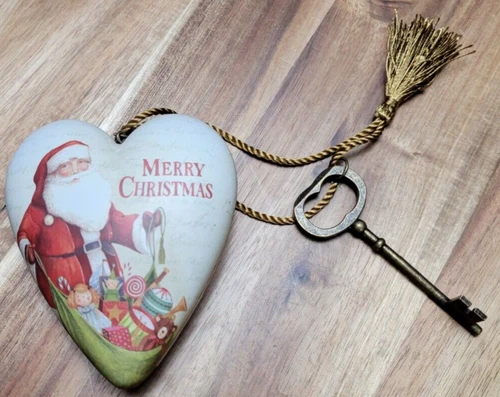 Demdaco Art Hearts Merry Christmas Key Sculpted Hang Or Stand Santa Ornament