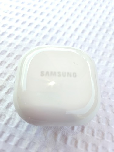 Samsung Galaxy Buds2 R177 - bardzo dobry - Zdjęcie 7 z 10