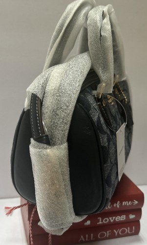 ๐ผ๐ฆ Coach CH370 ๐ผ๐ฆ Mini Rowan Signature Chambray Denim Crossbody Bag ๐ผ W10 - Picture 4 of 10