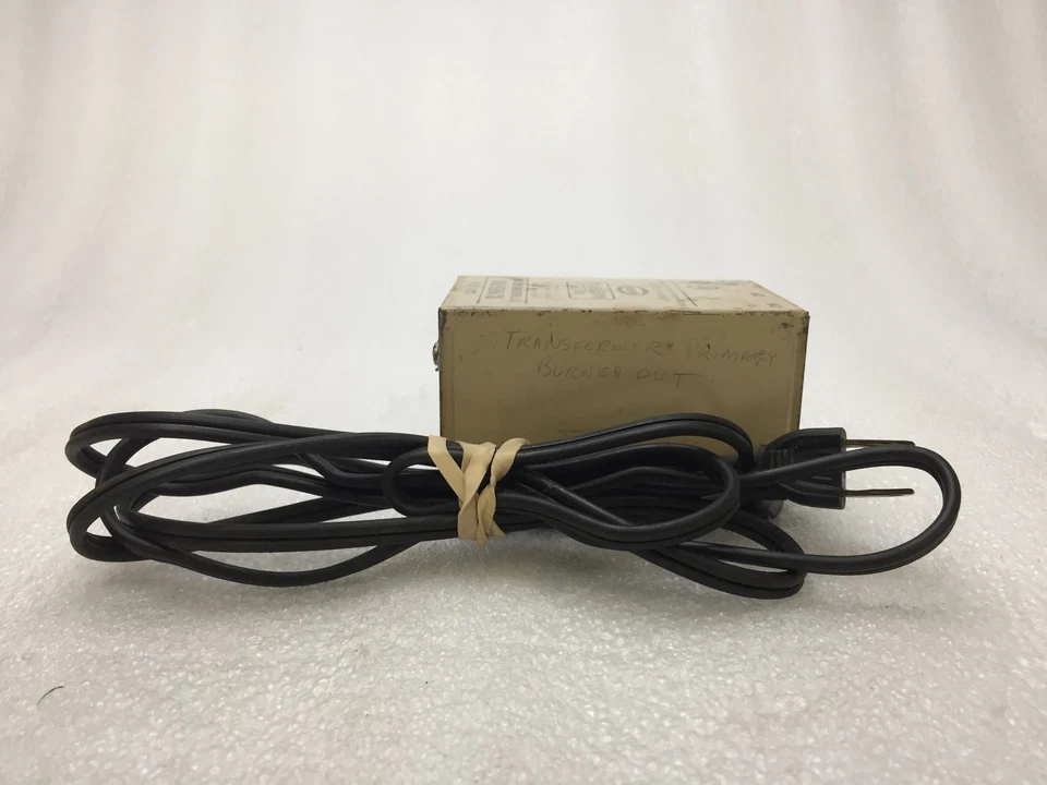 Transformador de juguete vintage Aurora Plastic Corp DC-2 modelo DC paquete de alimentación 20 V Foto 3 de 4