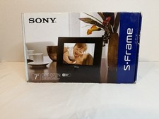 Sony S-Frame DPF-D810 800 X 600 Pixels 8" Digital Picture Frame Photo Display