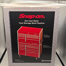 Snap-on 1000 Series 18 Red Die Cast Bank Tool Box Coin Slot Opening Drawers Snap-on 1000 Series 18 Red Die Cast Bank Tool Box Coin Slot Opening Drawers