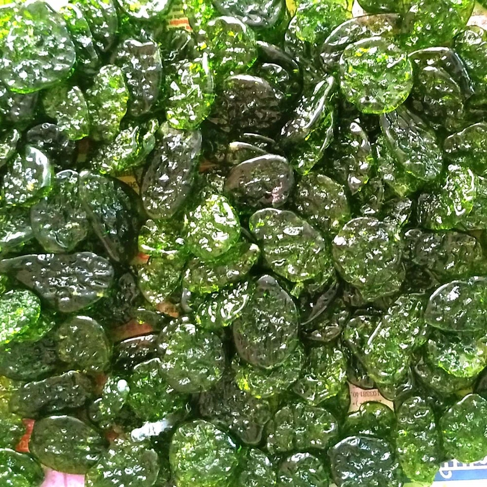 1000 Cts Lab Created Forest Green Moldavite ~Wholesale Lot~ green Gemstones - Image 2 of 3