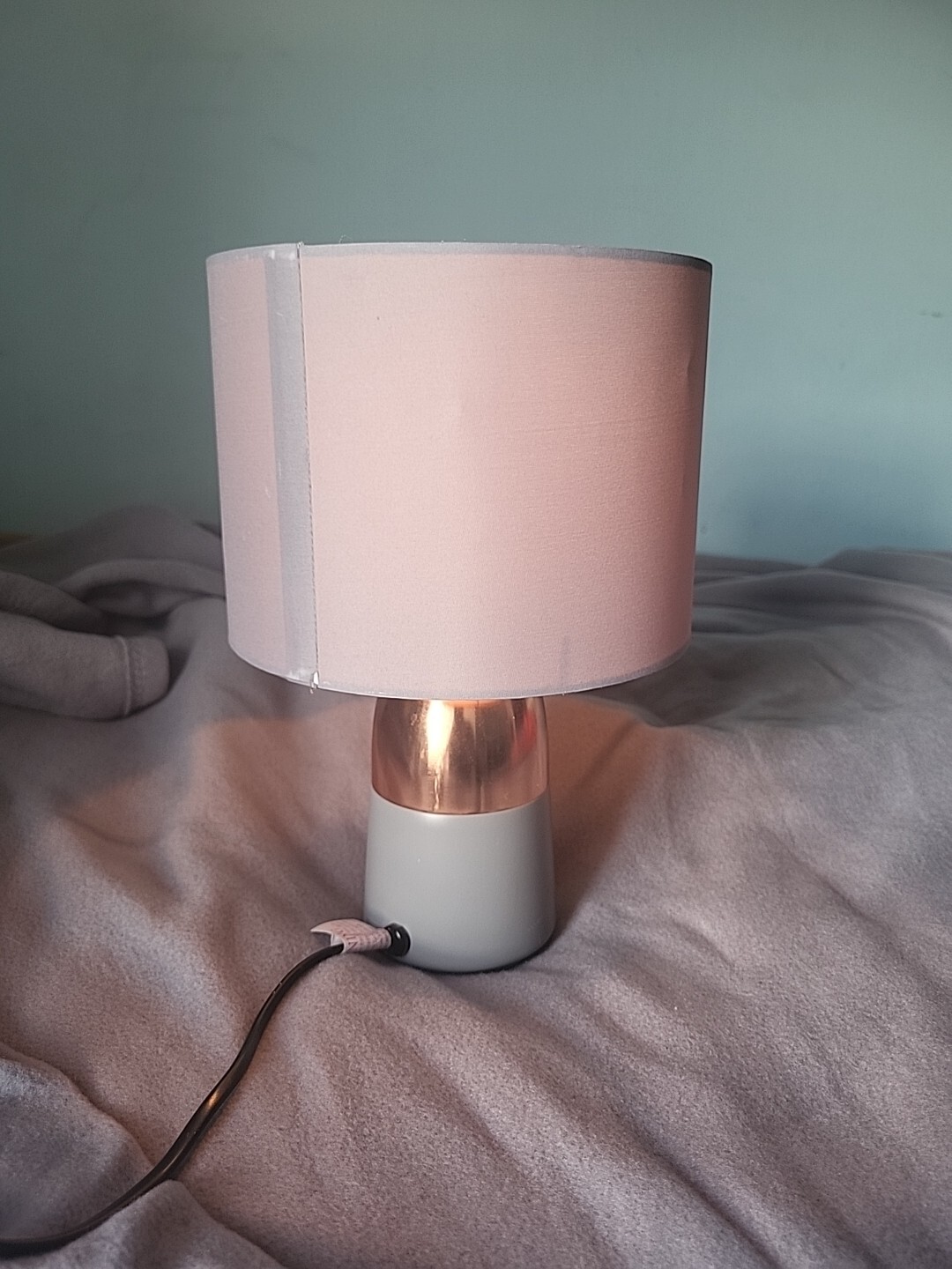 touch control bedside lamp