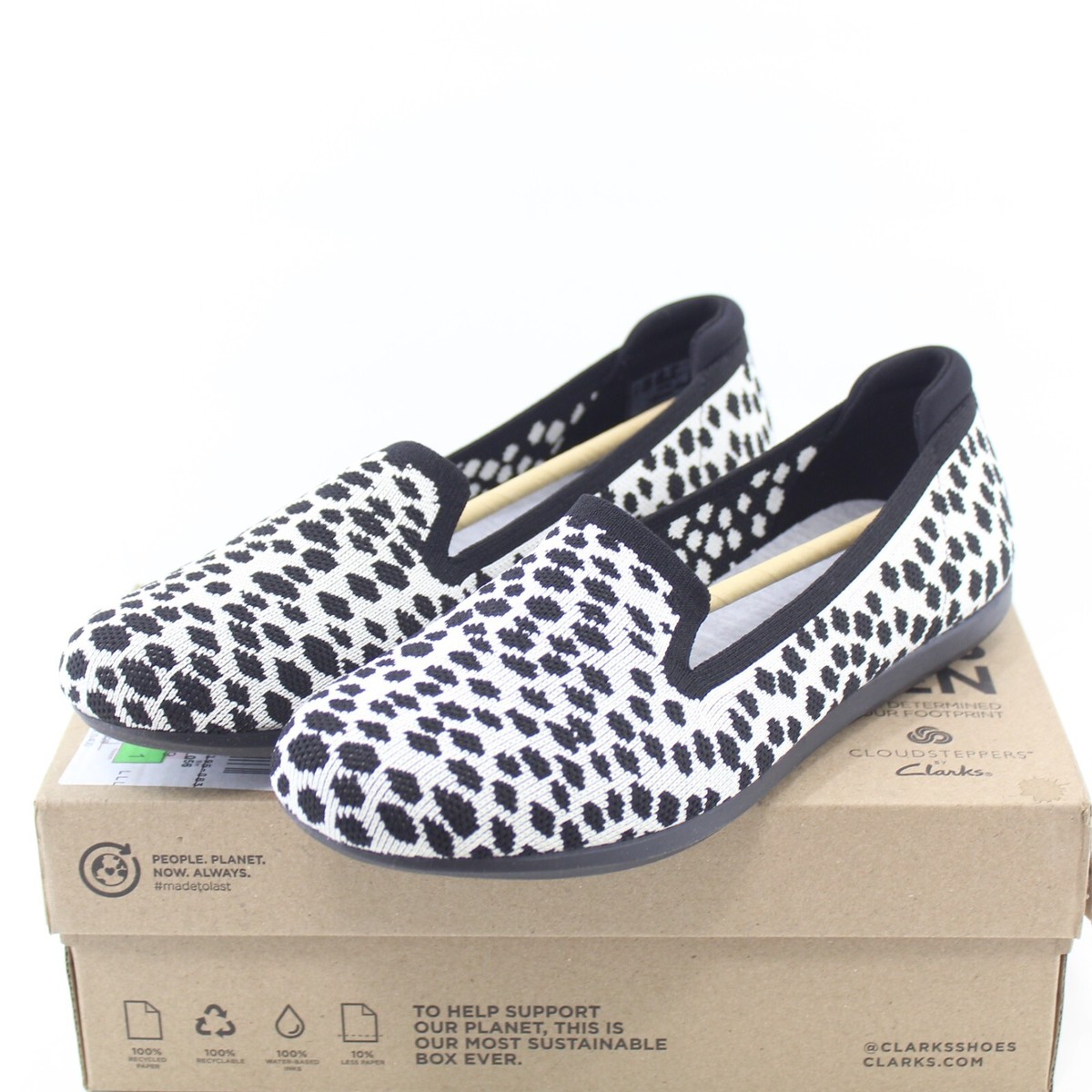 Clarks Womens Carly Dream Black/White Casual Shoes Multiple sizes