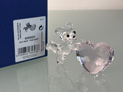 Swarovski Figurine 5265323 Kris Bear With Heart Pink - Pink 7 cm