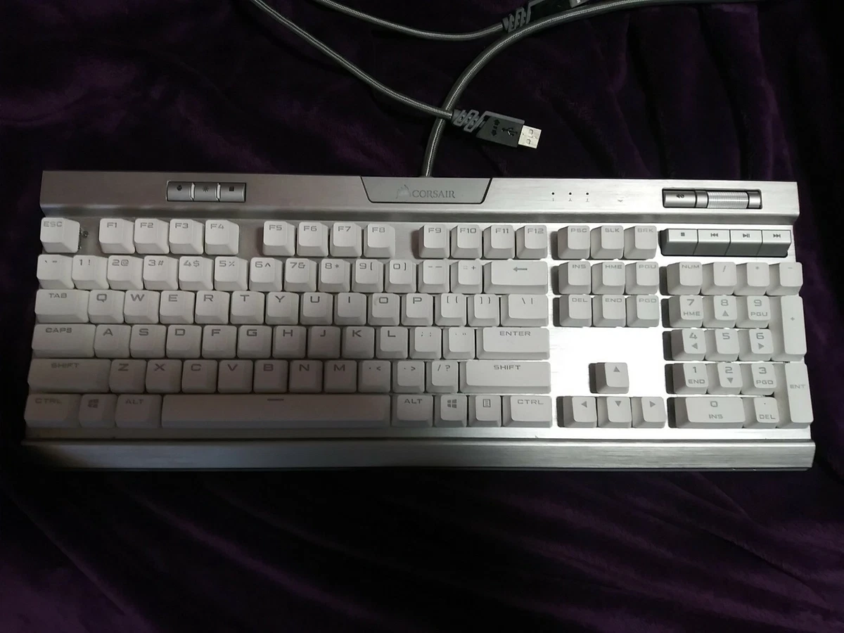 CORSAIR K70 RGB MK.2 SE Mechanical Wired CHERRY MX Speed Switch 