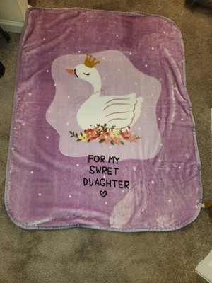 Children's Swan-themed Plush Blanket with Silly ''For My Swret Duaghter'' Message 