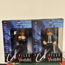 Diamond Select Toys The X Files Vinimates Agent Scully And Mulder Figures Toys