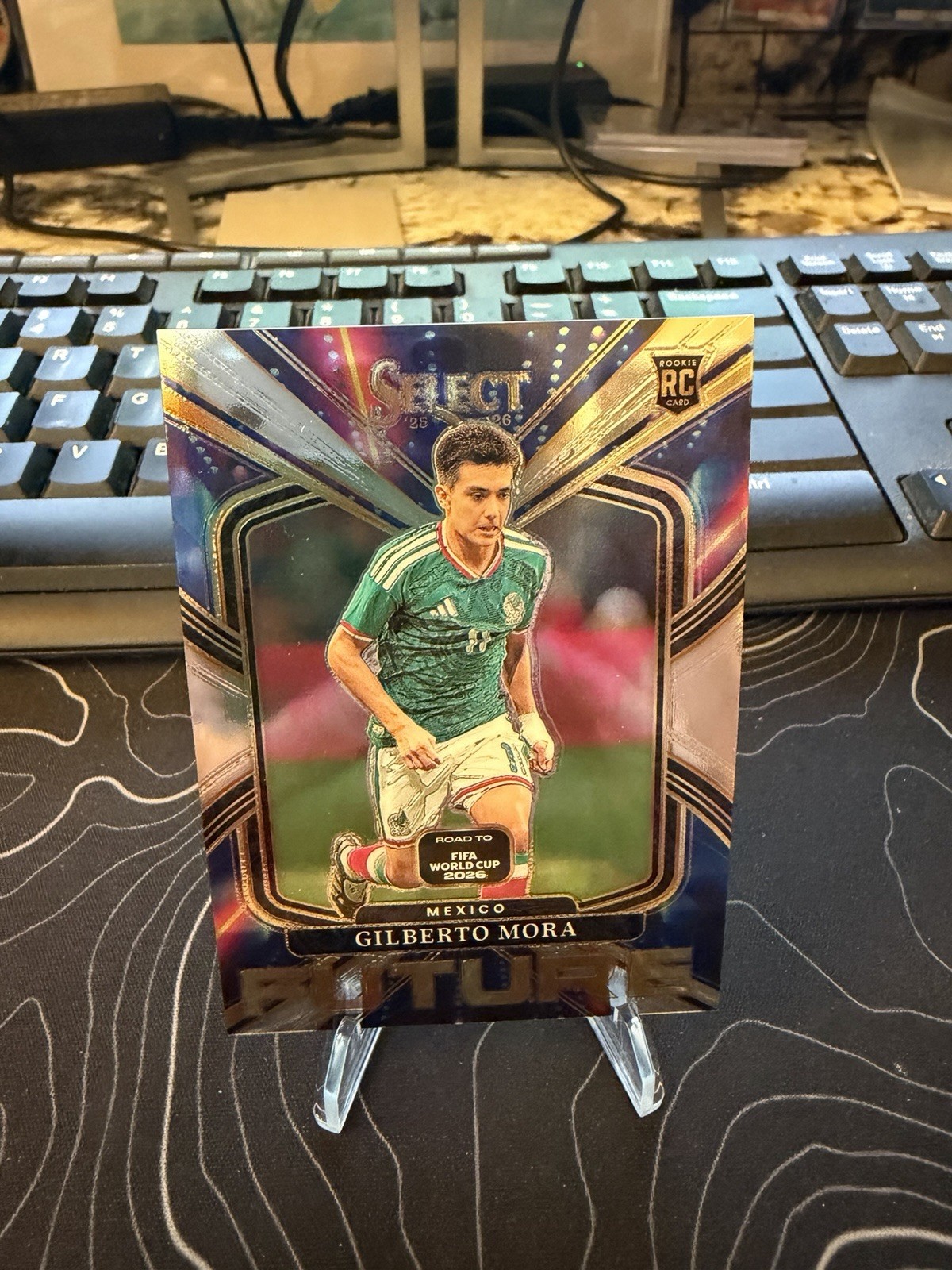 2026 Panini Select Road To FIFA World Cup Future Gilberto Mora #17 RC Mexico